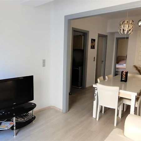 A-07! 2' Walk 2 Acropolis Museum! 2Br-Sunny Terrace! Extra Fees For 2Nd Room Athen Eksteriør billede